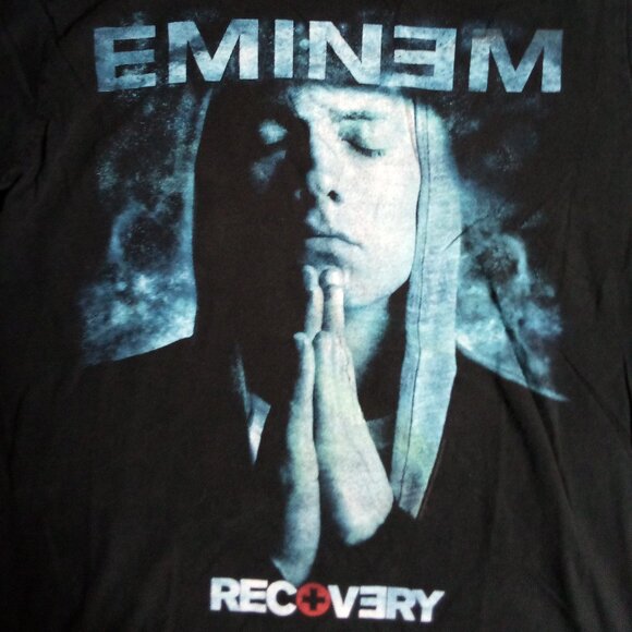 Eminem Recovery Album T-Shirt - Picture 1 of 5
